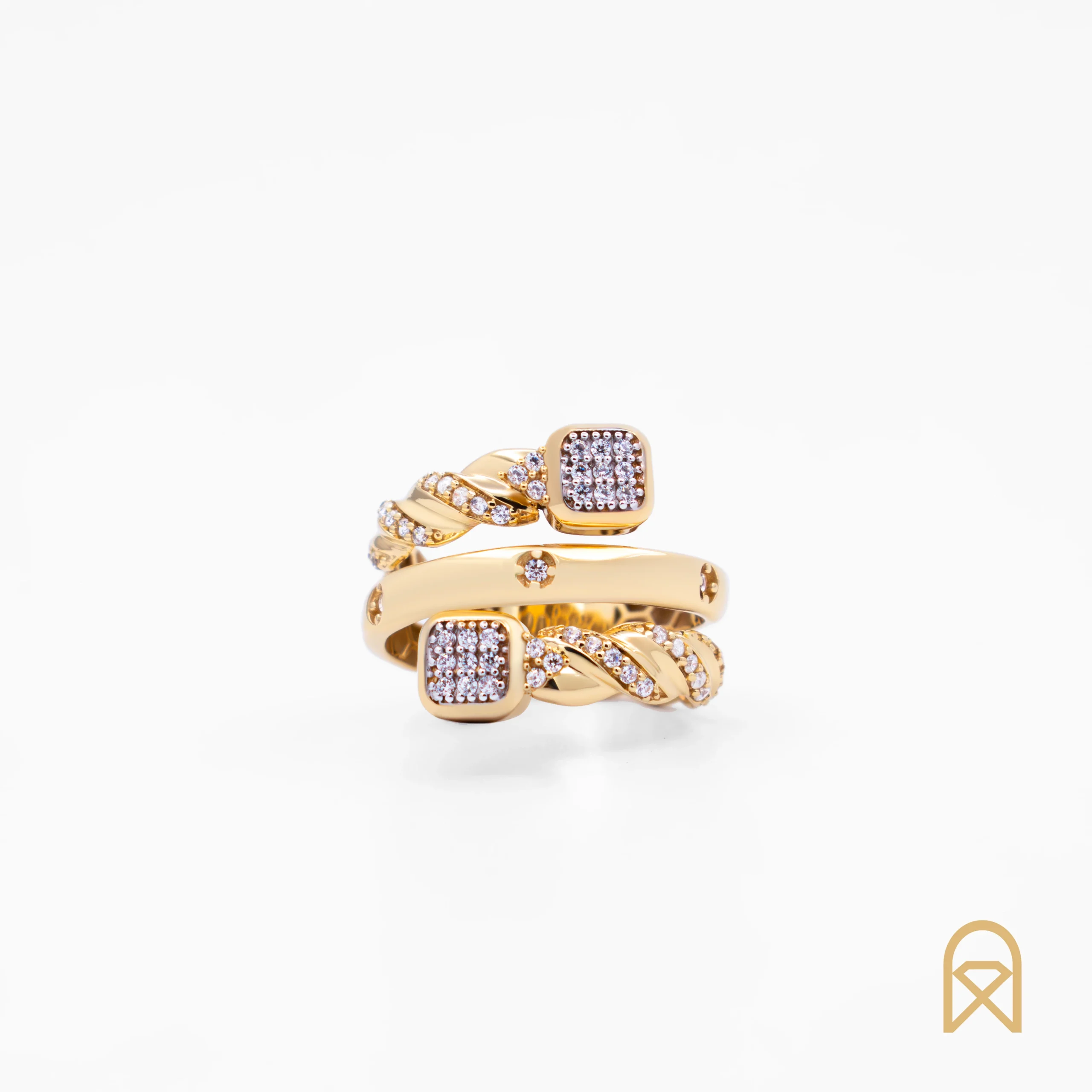 گالری طلا آلتون زر - کالکشن یورمن - انگشتر طلا مدل یورمن وسط نگین دار طلای زرد